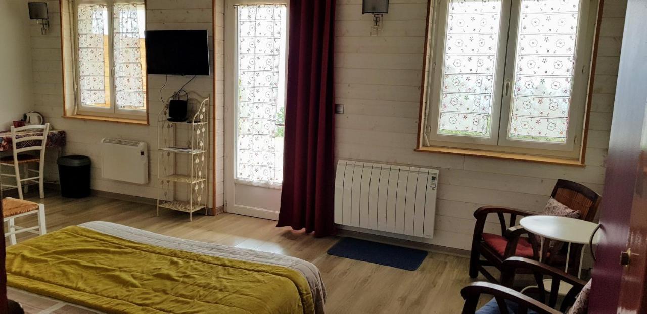 Hotel La Rotonde Des Granes La Bâtie-Neuve Esterno foto
