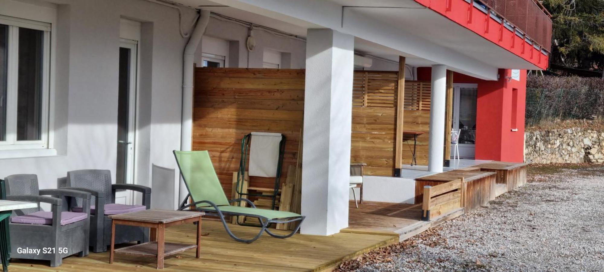 Hotel La Rotonde Des Granes La Bâtie-Neuve Esterno foto